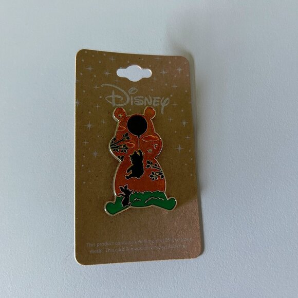 Winnie the Pooh Silhouette Balloon Enamel Pin - Picture 1 of 1